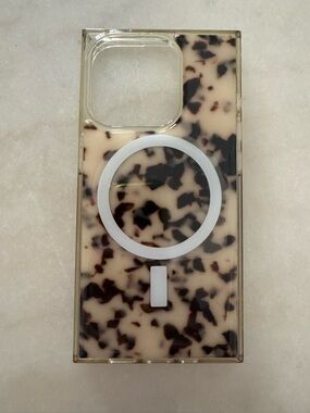 Flaunt iPhone 15 pro case MagSafe